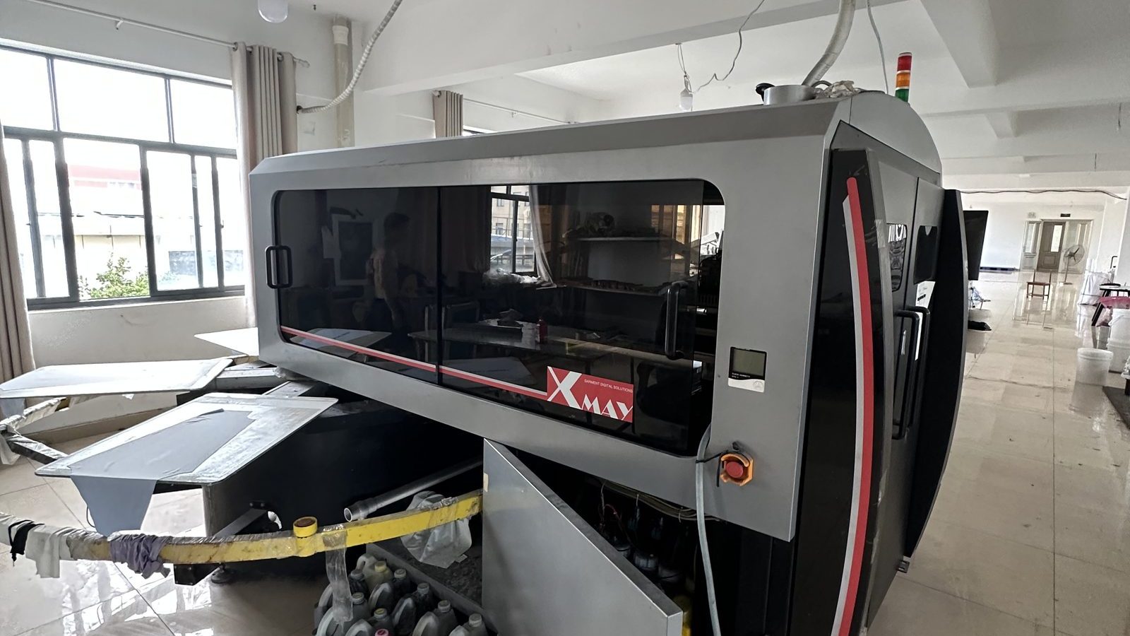 Digital textile printer used for DTG and DTF decoration